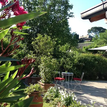 Al Chiare Bed & Breakfast Oggiono