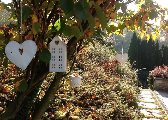 לינה וארוחת בוקר Al Chiare 4*